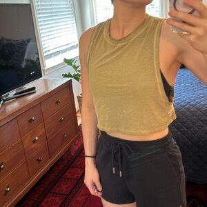 lululemon cropped tank